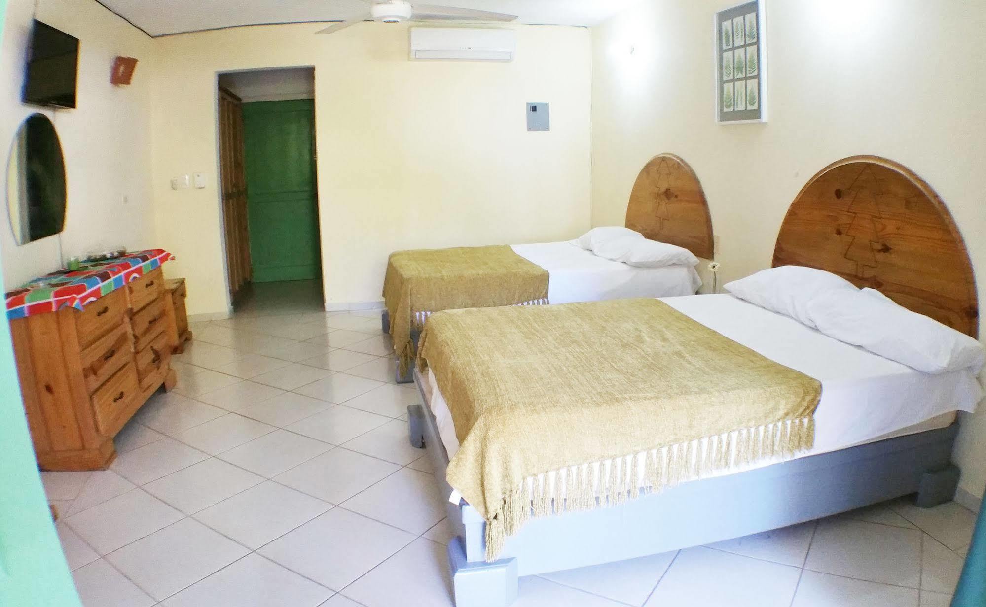 Hotel Los Pinos Лас Терренас Экстерьер фото